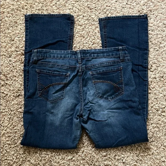 🔥4/$10 No Boundaries Dark Blue Boot Cut Jeans - Picture 4 of 4